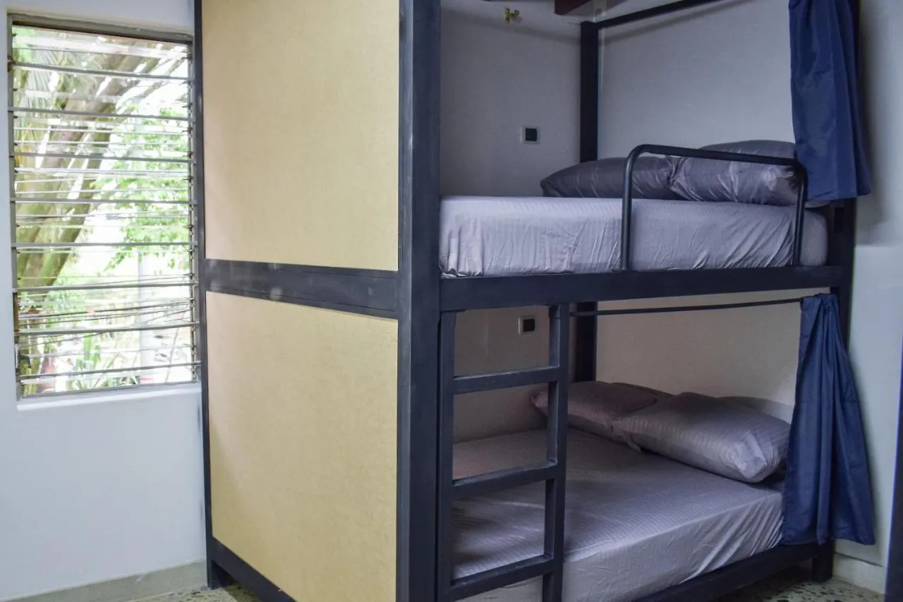 Area 51 Hostel Medellin 0*,